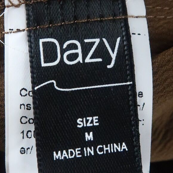 DAZY BROWN LONG SLEEVE HIGH NECK BUTTON DOWN TOP SIZE MEDIUM - Picture 2 of 6